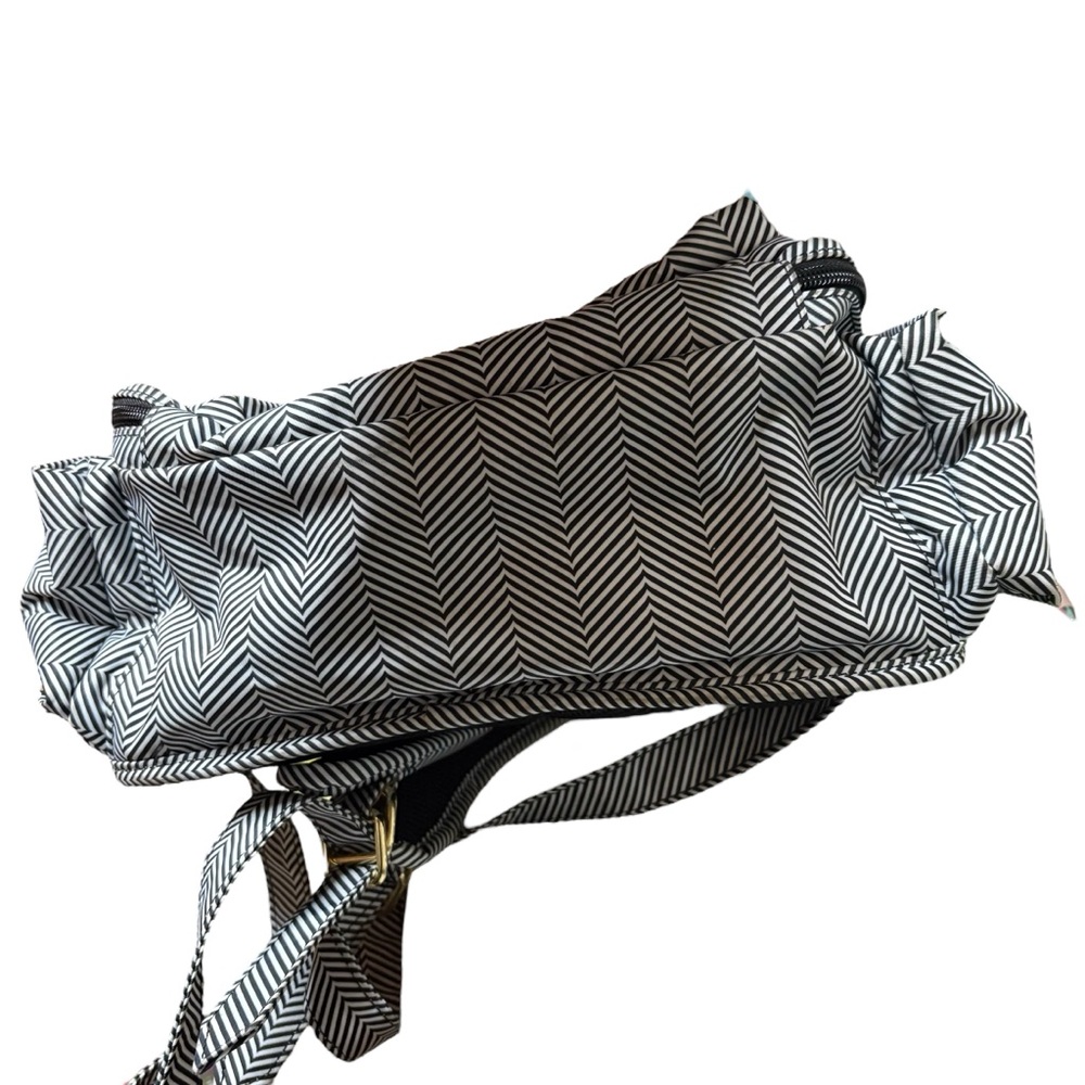 Ju-ju-be Be Right Back Diaper Bag - Picture 5 of 16